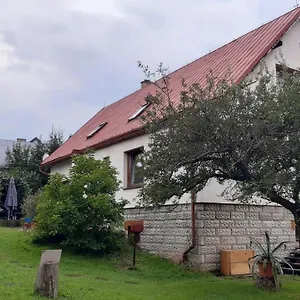 https://prague-zbraslav-old-garden.praguehotelsweb.com